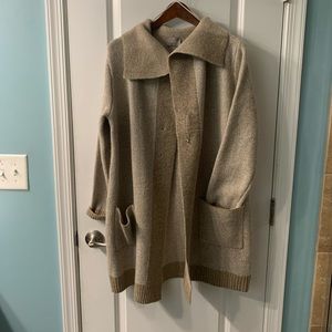 Cyrus Taupe/Bone heavy open cardigan NWT size M